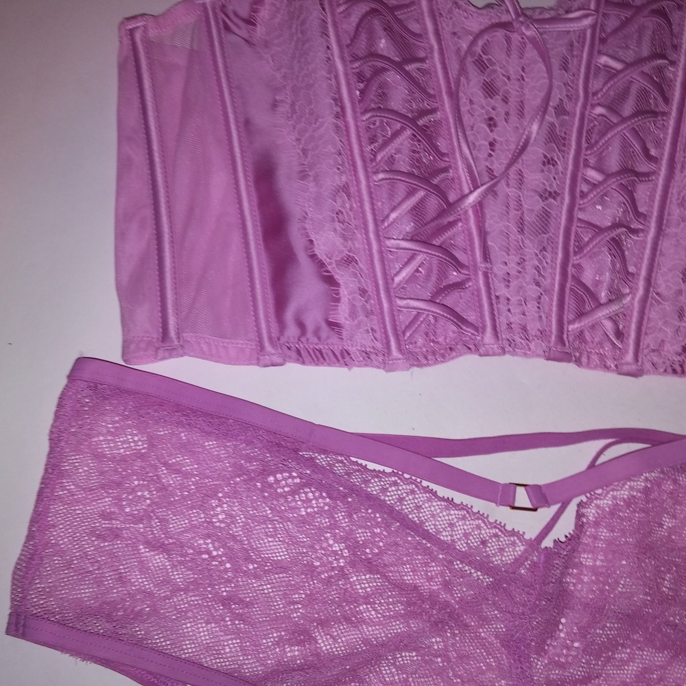 Victoria Secret Bra Set Bustier & Panty Large Pinkish Purple Lace Boned Cheeky - Picture 6 of 14